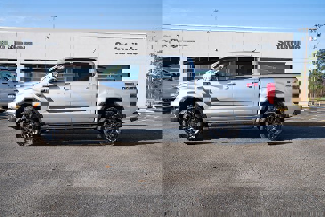 Used 2019 Ford Ranger Lariat w/ Equipment Group 501A Mid image 2