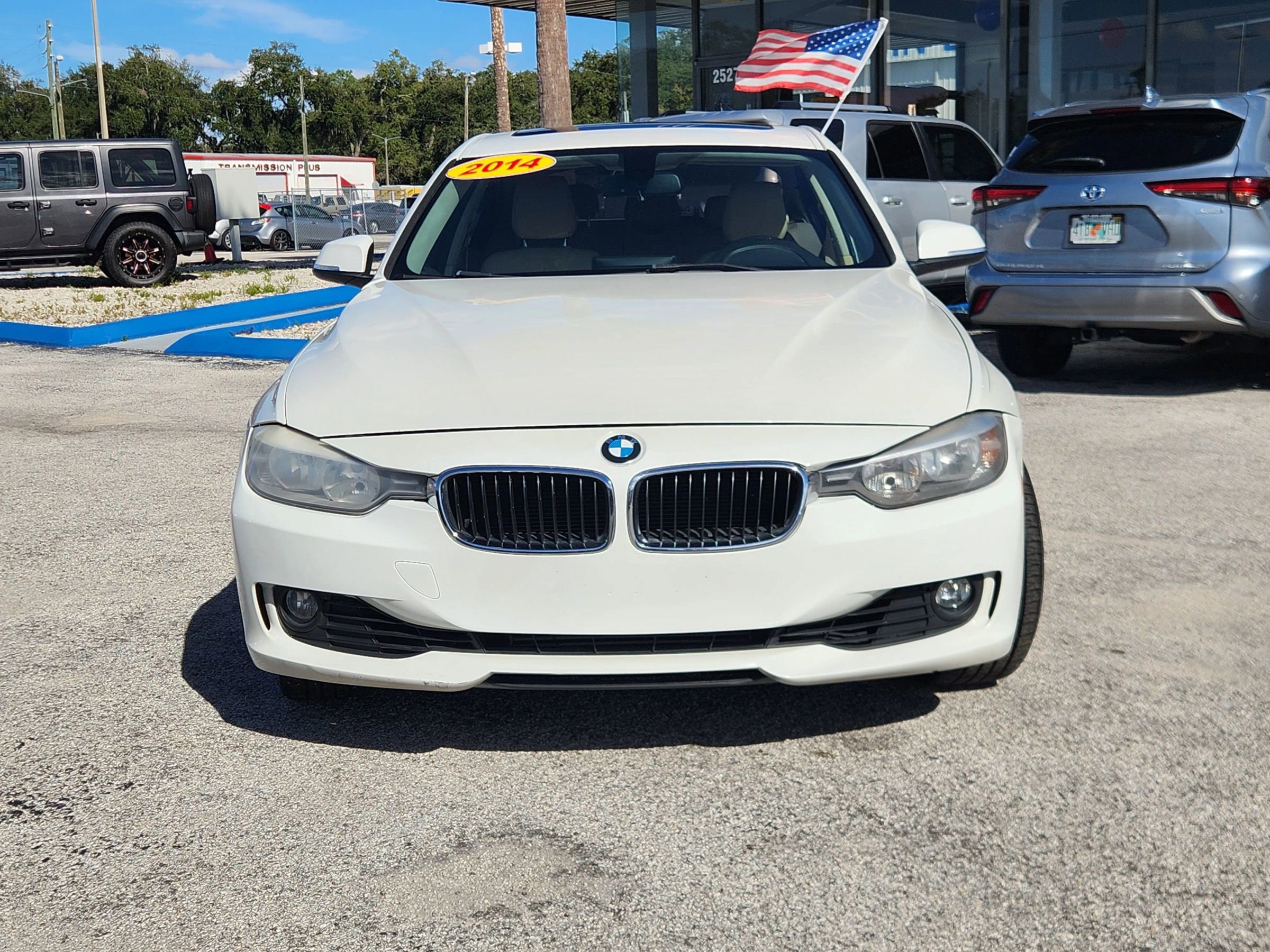 Used 2014 BMW 328i xDrive Sedan w/ Premium Package image 3