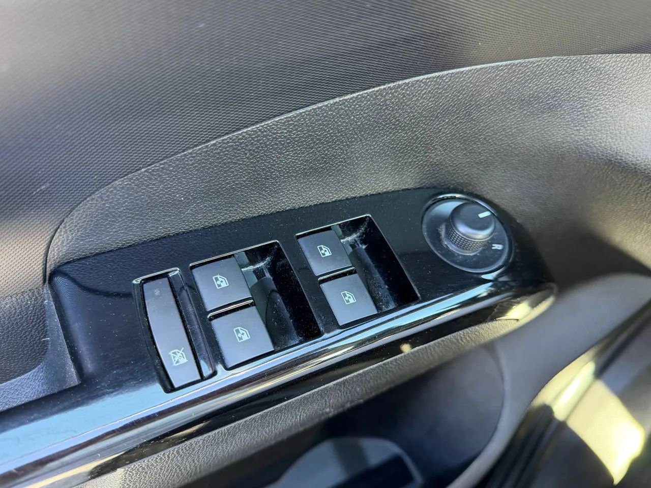 Used 2019 Chevrolet Sonic LT image 35