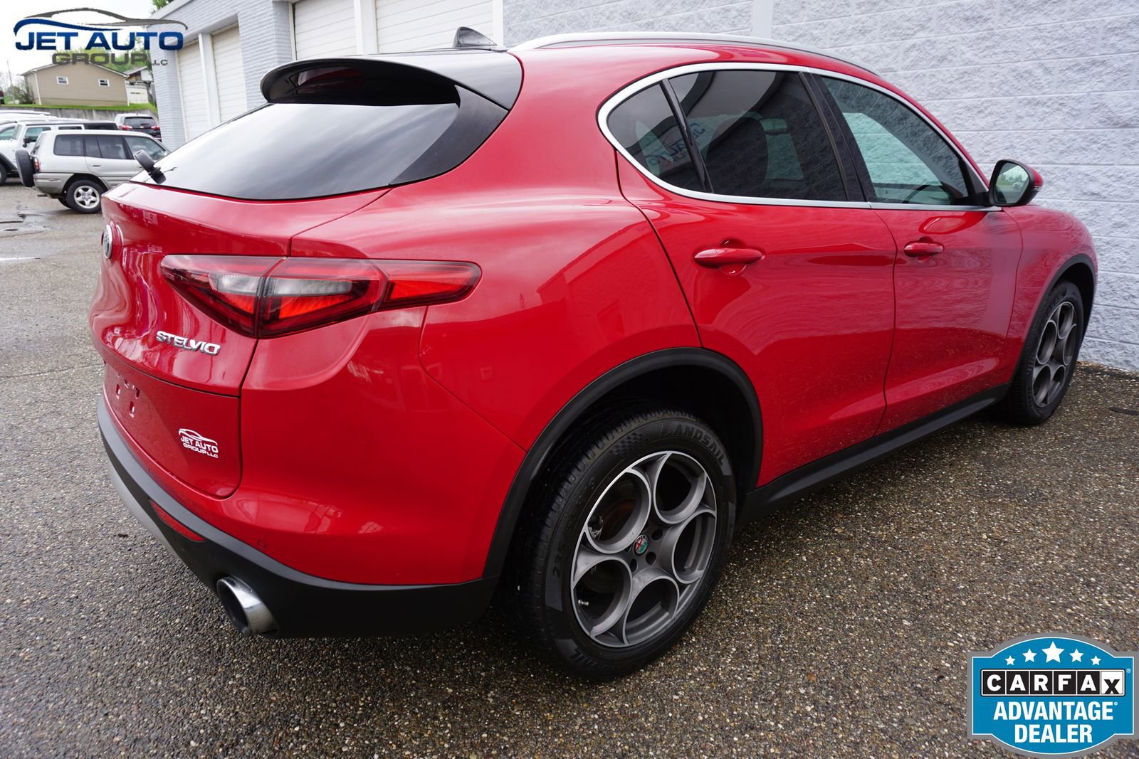 Used 2018 Alfa Romeo Stelvio AWD w/ Cold Weather Package image 10