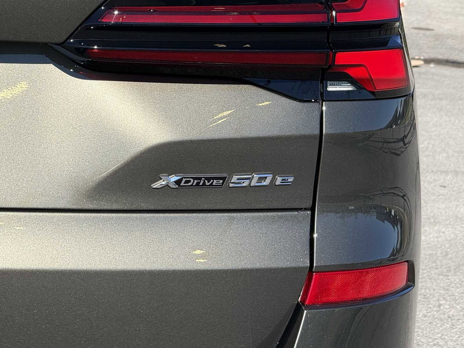 New 2026 BMW X5 xDrive50e w/ Executive Package image 37