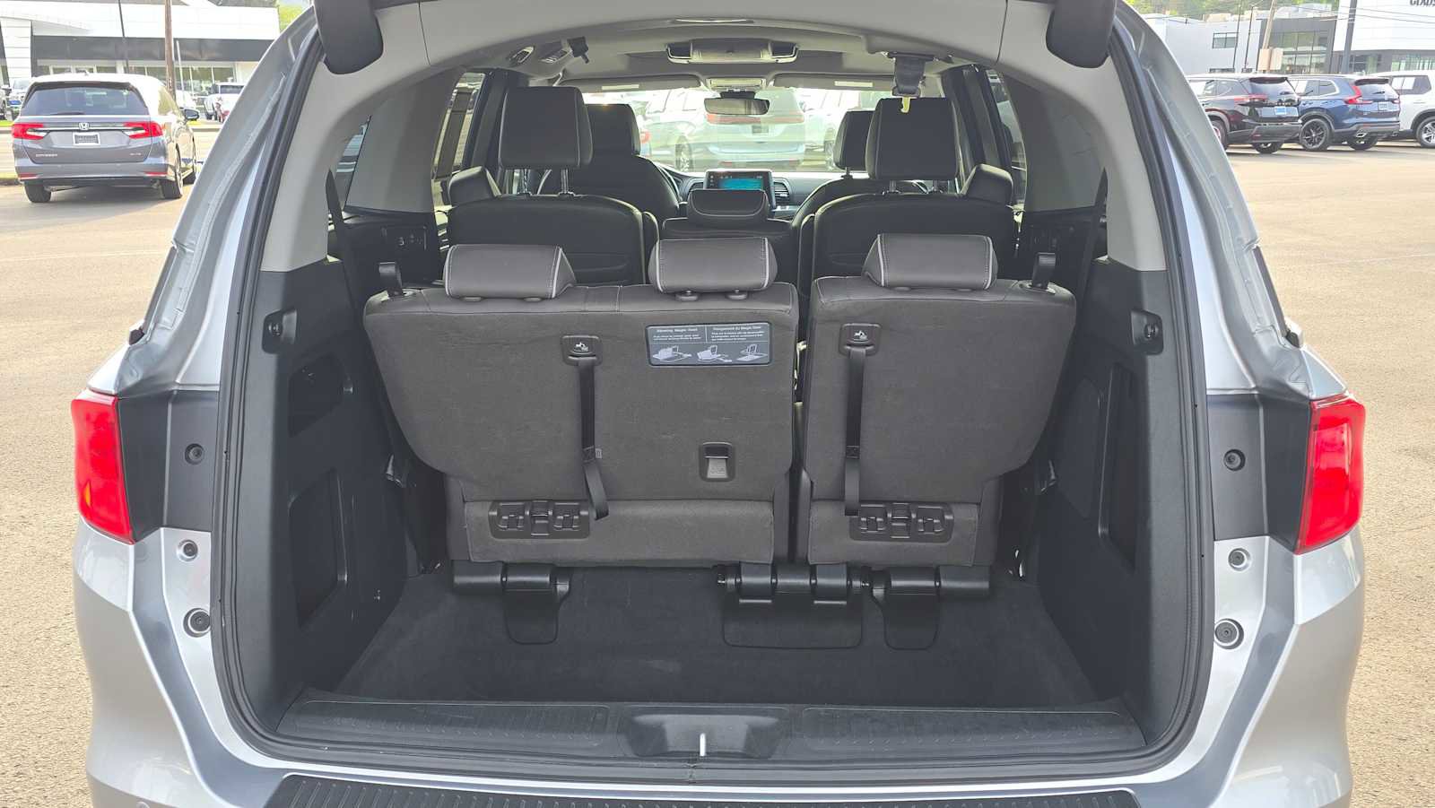 Used 2023 Honda Odyssey Elite image 15