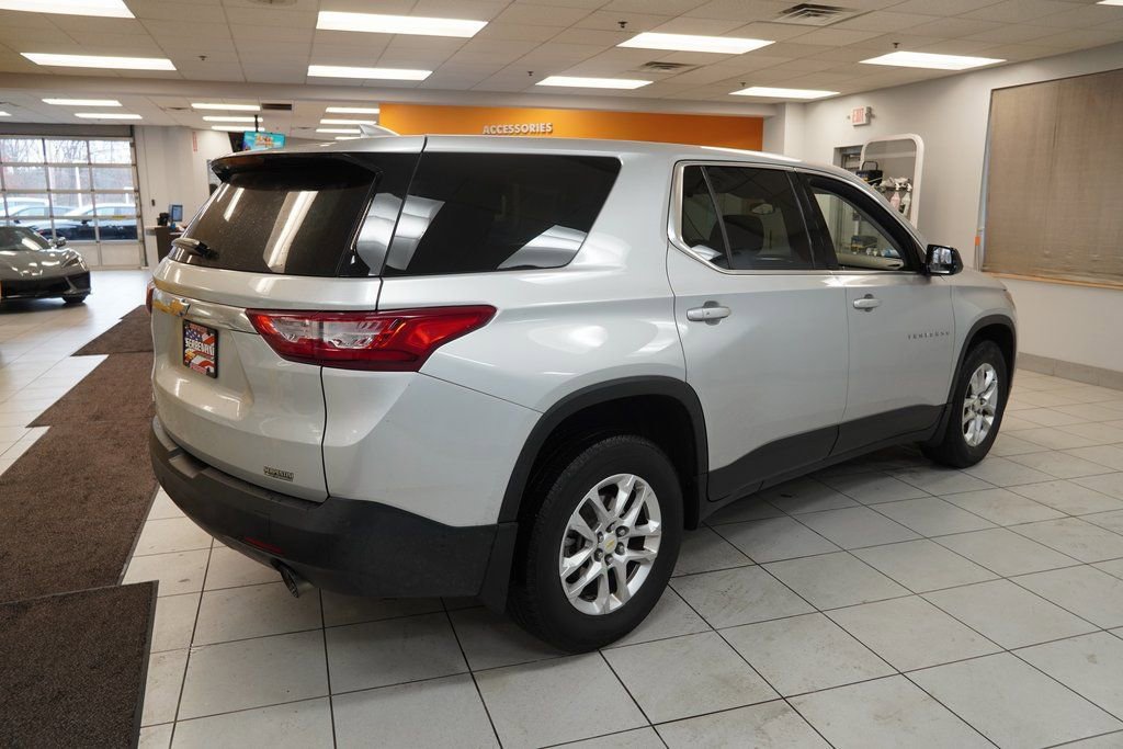 Used 2018 Chevrolet Traverse LS FWD image 16