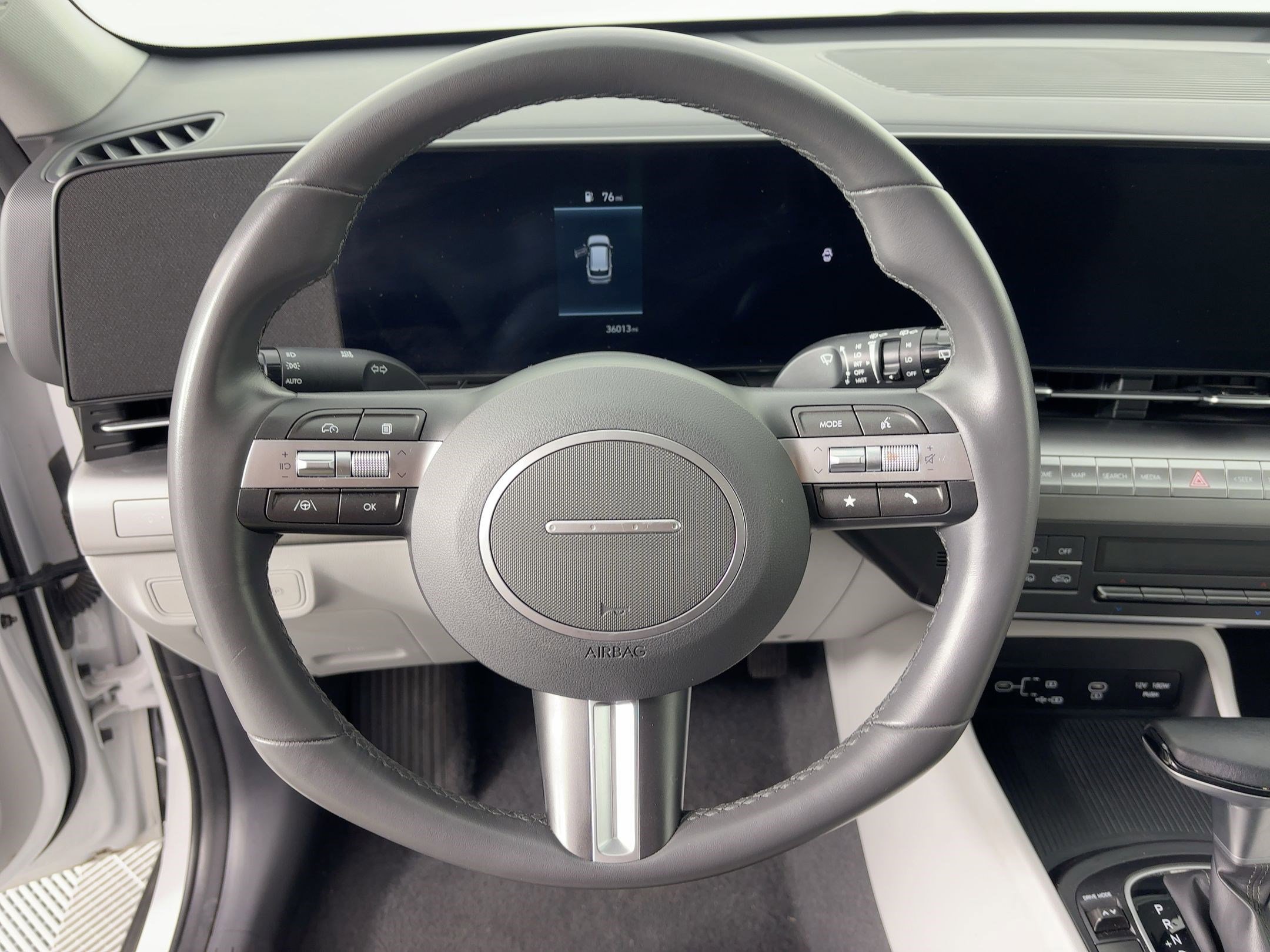 Used 2024 Hyundai Kona SEL image 17