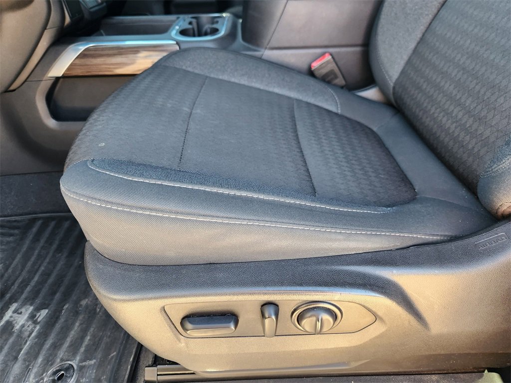 Used 2020 Chevrolet Silverado 1500 RST w/ Texas Edition image 23