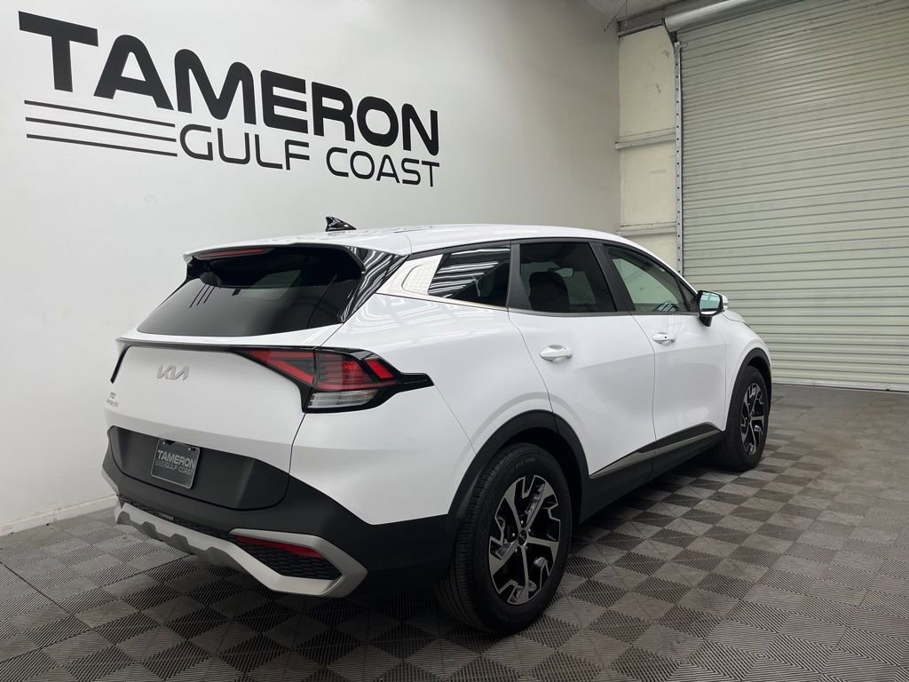 Used 2024 Kia Sportage EX image 16