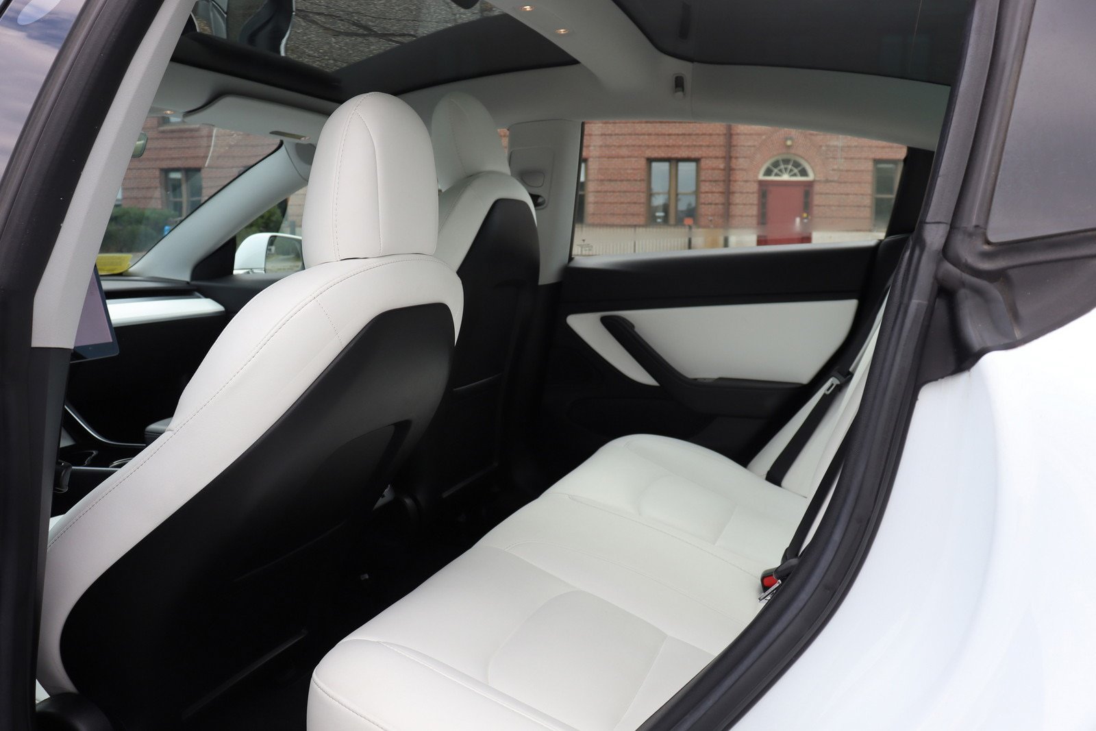 Used 2018 Tesla Model 3 Performance AWD/4WD image 14