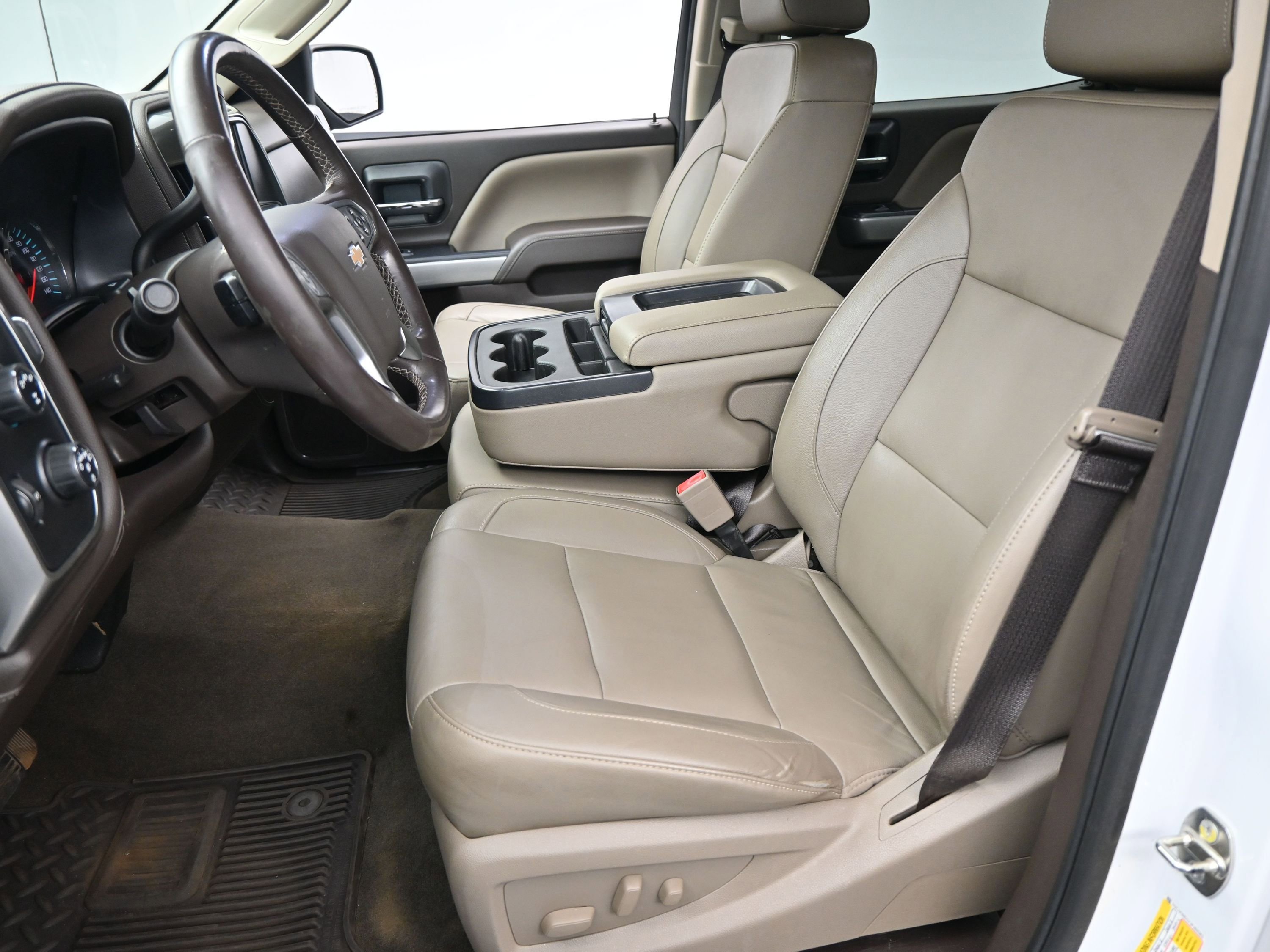 Used 2018 Chevrolet Silverado 2500 LTZ w/ Z71 Package, Off-Road image 11