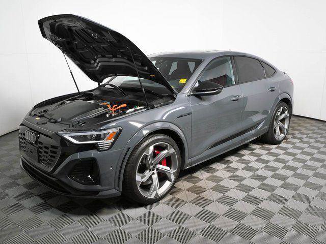 Used 2024 Audi SQ8 e-tron Premium Plus w/ Black Optic Package AWD/4WD image 36