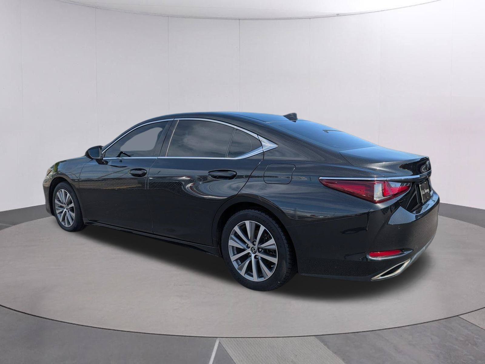 Used 2021 Lexus ES 350 w/ Premium Package FWD image 3