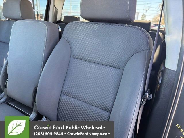 Used 2018 Chevrolet Silverado 1500 LT w/ All Star Edition AWD/4WD image 24
