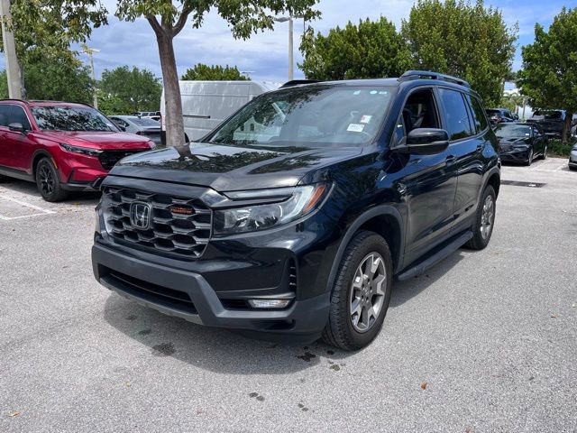 Used 2023 Honda Passport TrailSport image 3