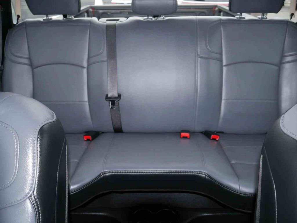 Used 2026 RAM 3500 Tradesman w/ Chrome Appearance Group image 35