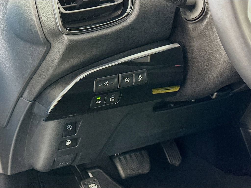 Used 2019 Toyota Prius Prime Premium image 10