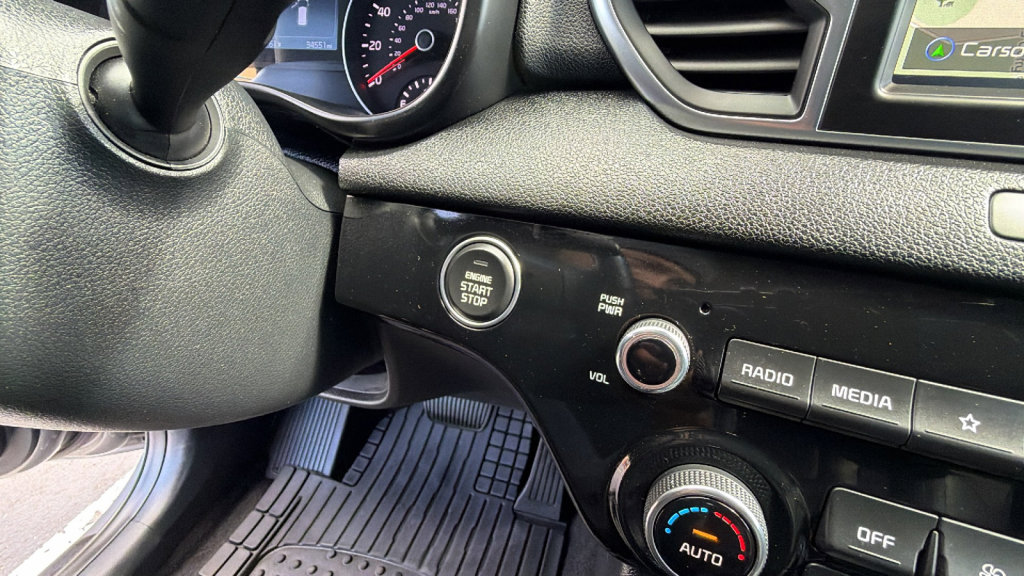 Used 2019 Kia Sportage EX w/ Option Group 040 image 17