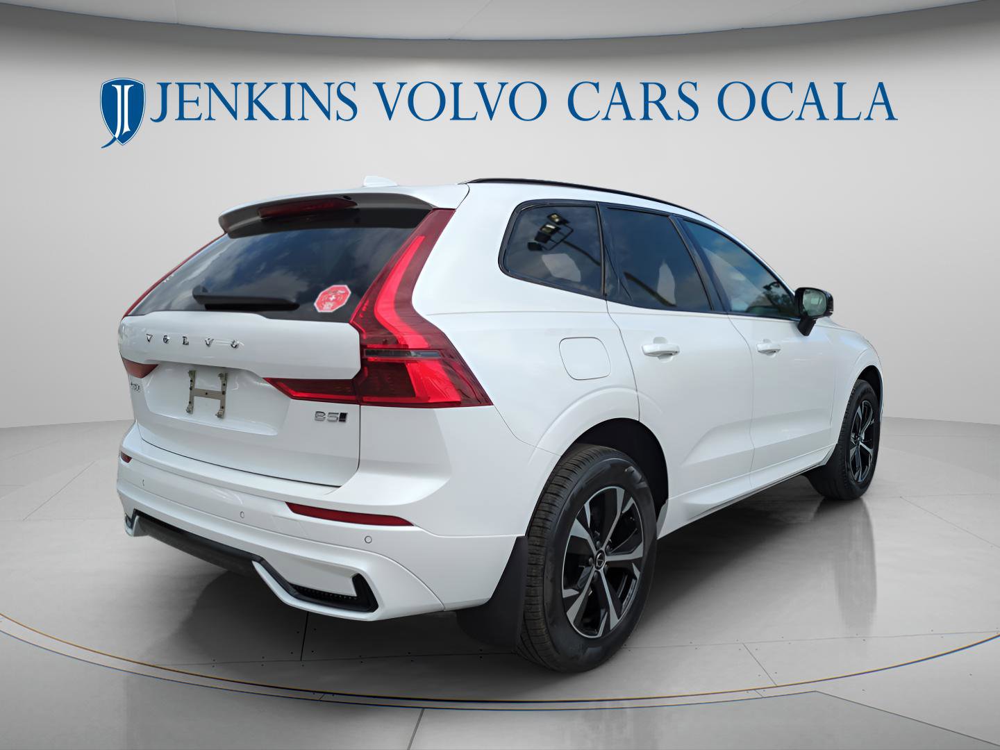 New 2026 Volvo XC60 B5 Core w/ Climate Package image 6