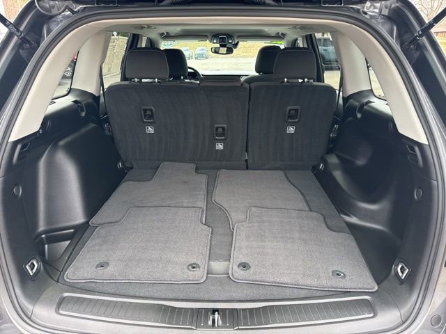 Used 2023 Jeep Grand Cherokee Laredo X image 33