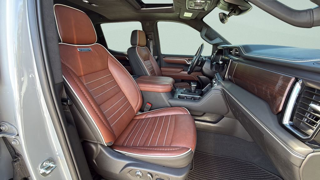Used 2025 GMC Sierra 1500 Denali Ultimate image 18