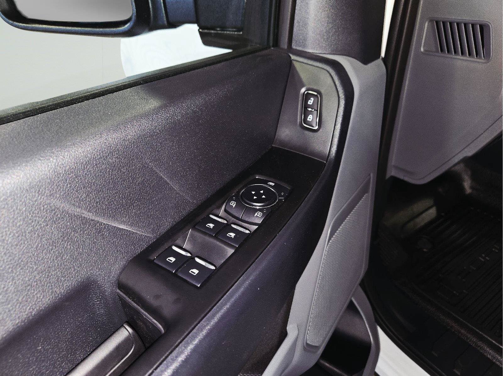 New 2026 Ford F350 XL w/ FX4 Off-Road Package AWD/4WD image 10