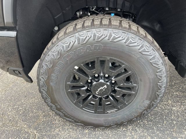 New 2026 Chevrolet Silverado 2500 ZR2 AWD/4WD image 10