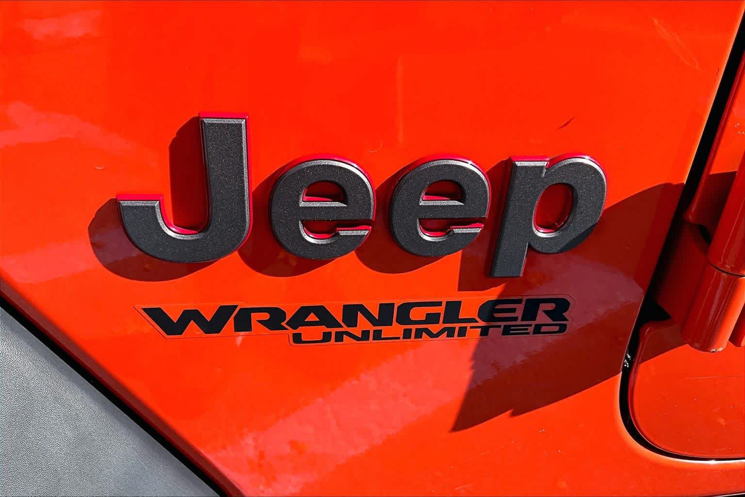 Used 2018 Jeep Wrangler Unlimited Rubicon w/ LED Lighting Group AWD/4WD image 35
