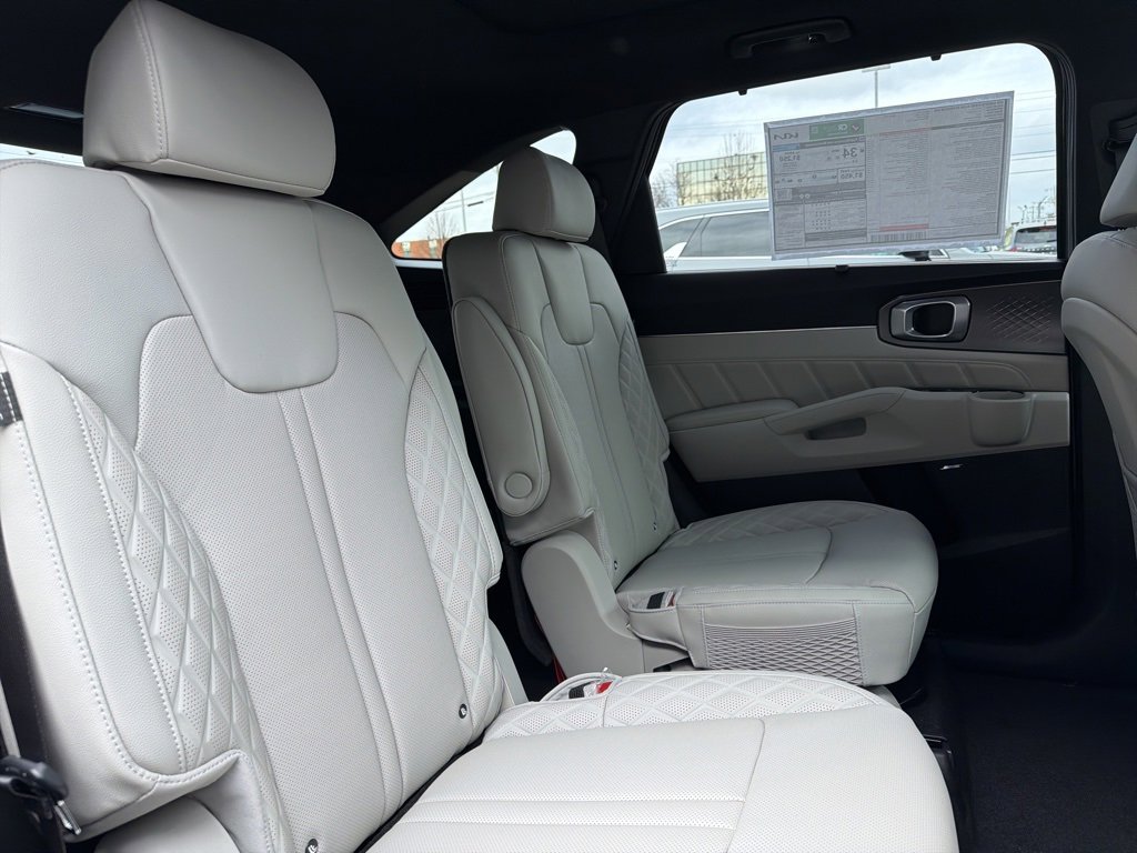 New 2026 Kia Sorento SX Prestige image 16