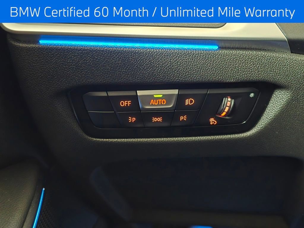 Certified 2023 BMW 330i xDrive Sedan w/ Premium Package AWD/4WD image 36