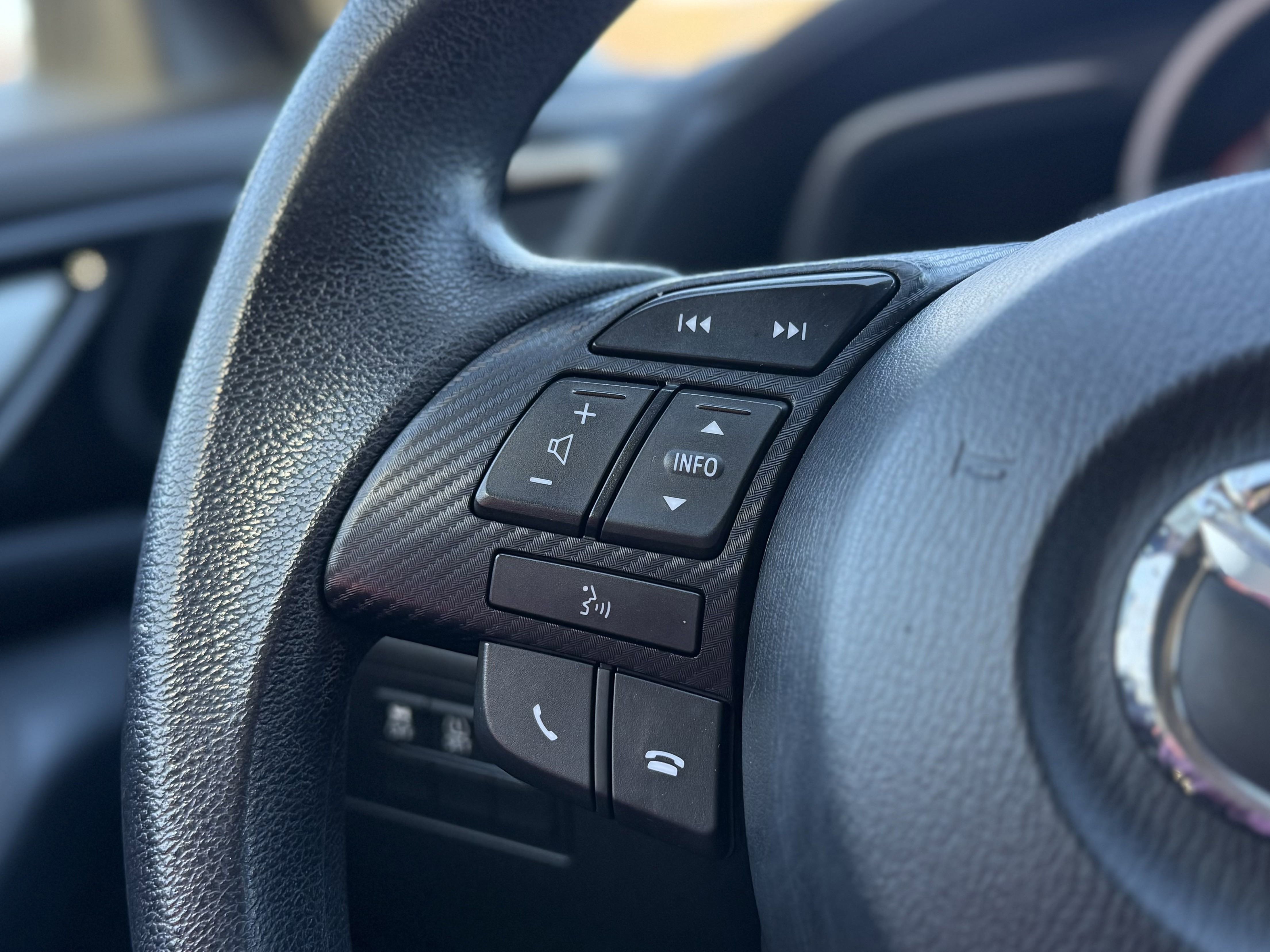 Used 2014 MAZDA MAZDA3 i Sport image 15