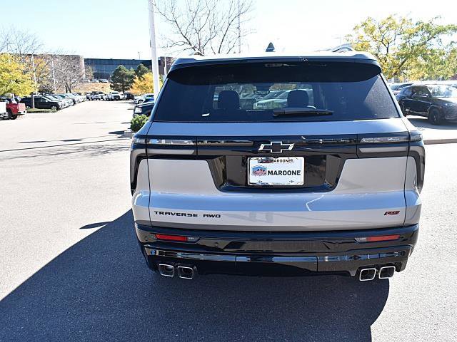 New 2026 Chevrolet Traverse RS w/ LPO, Floor Liner Package image 5