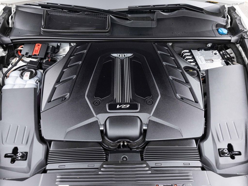 Used 2024 Bentley Bentayga image 92