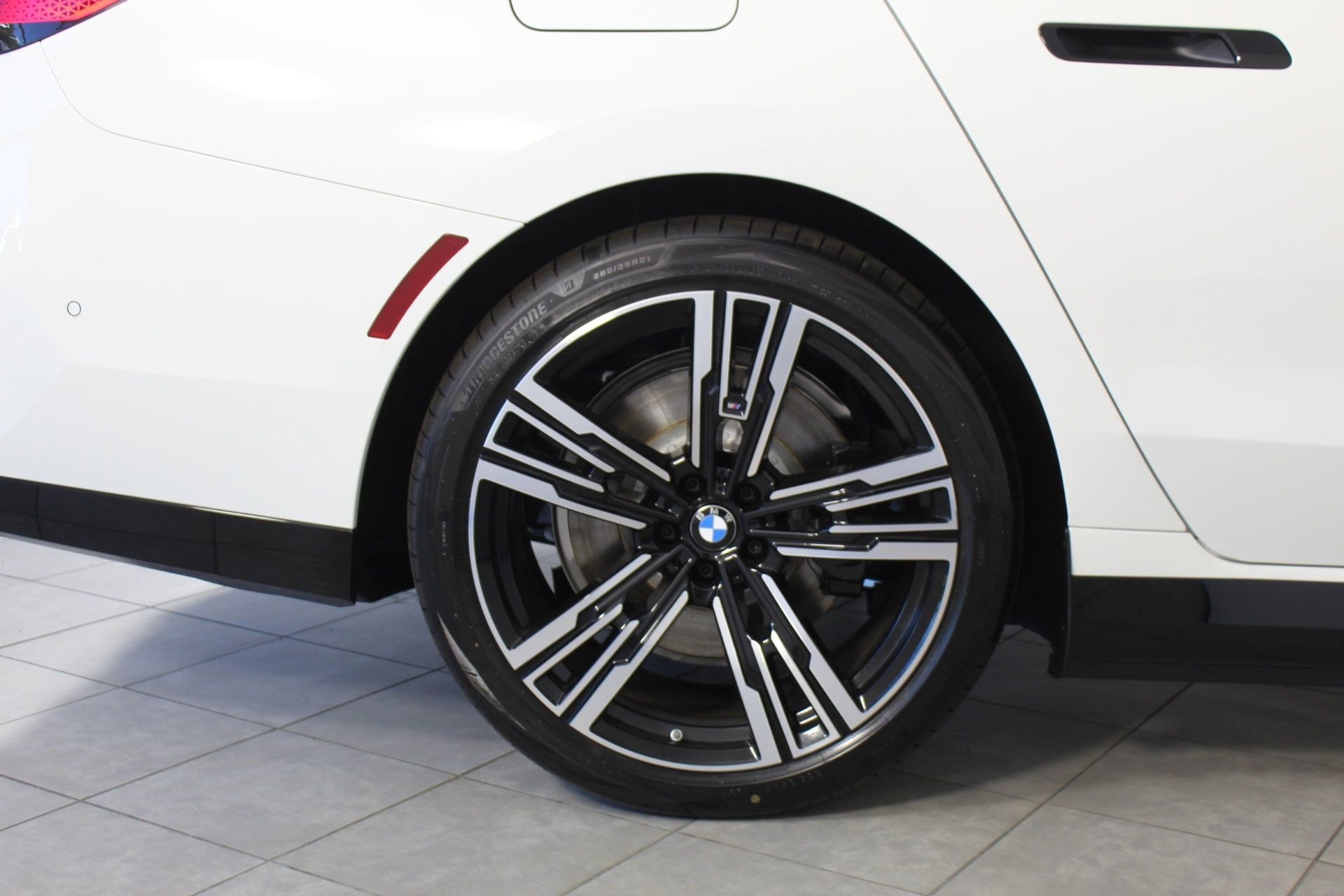 New 2026 BMW i7 eDrive50 image 10