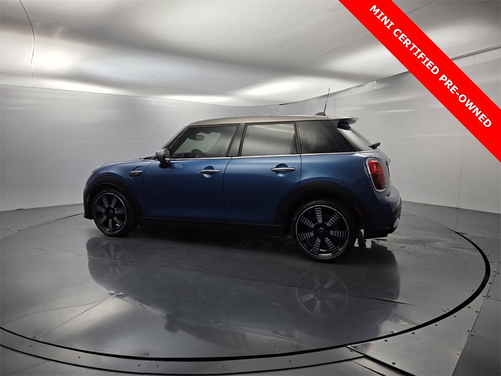 Used 2023 MINI Cooper S w/ Signature Upholstery Package image 7