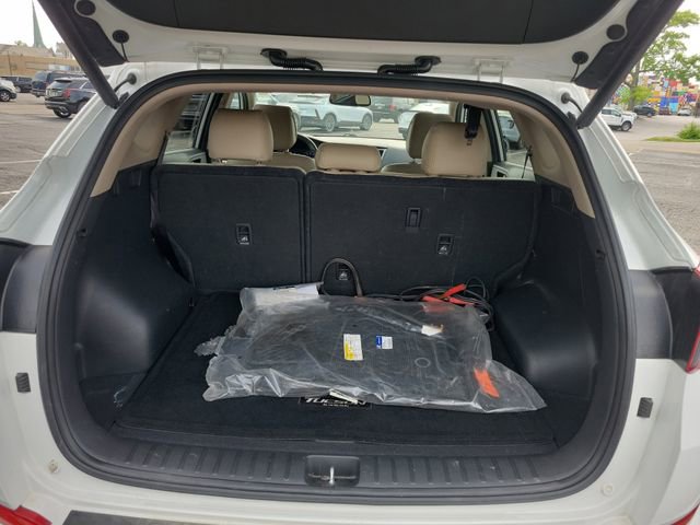 Used 2018 Hyundai Tucson Value AWD/4WD image 27