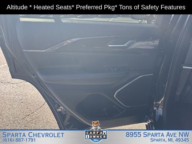 Used 2022 Jeep Grand Cherokee Altitude image 17