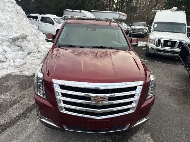Used 2017 Cadillac Escalade Luxury image 9