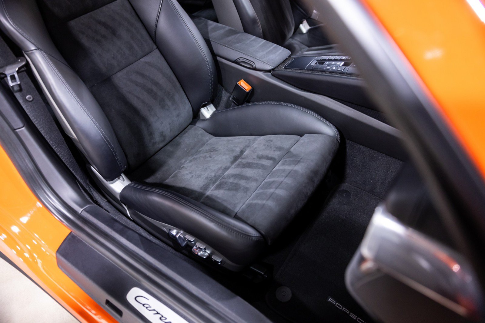 Used 2016 Porsche 911 GT3 RS image 28