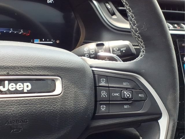 Used 2023 Jeep Grand Cherokee Altitude AWD/4WD image 23