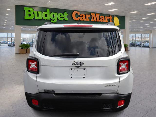 Used 2017 Jeep Renegade Sport w/ Power & Air Group FWD image 7