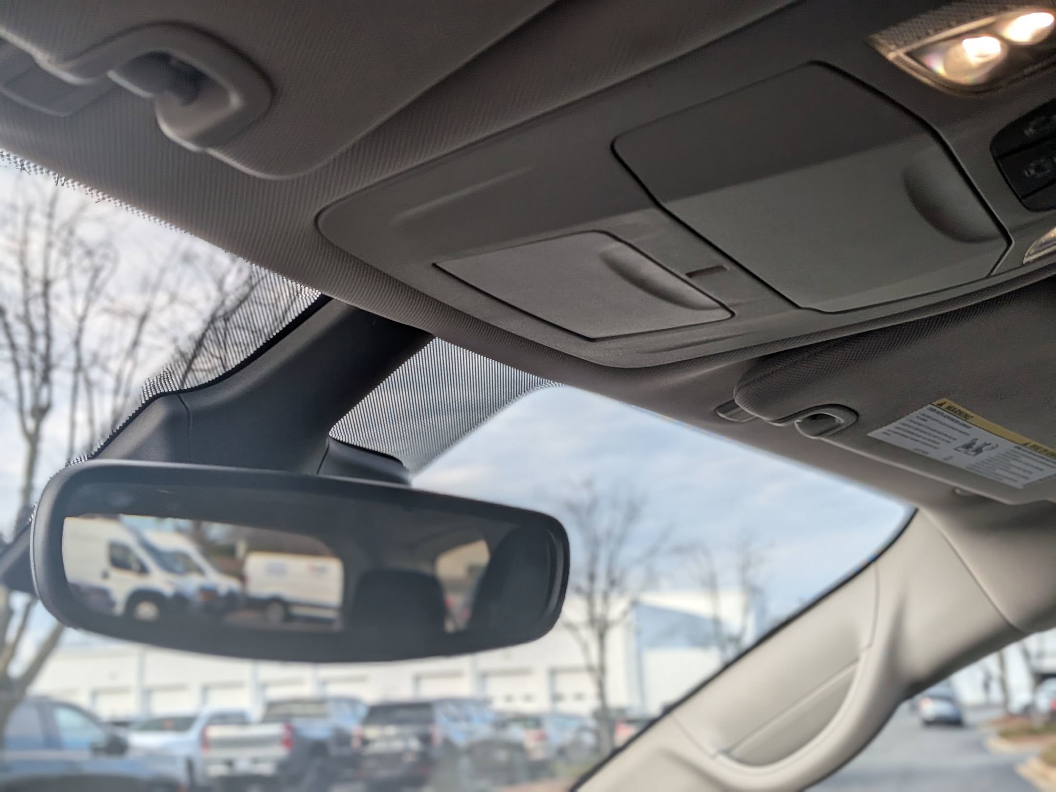 Used 2024 Chrysler Pacifica Touring-L image 31