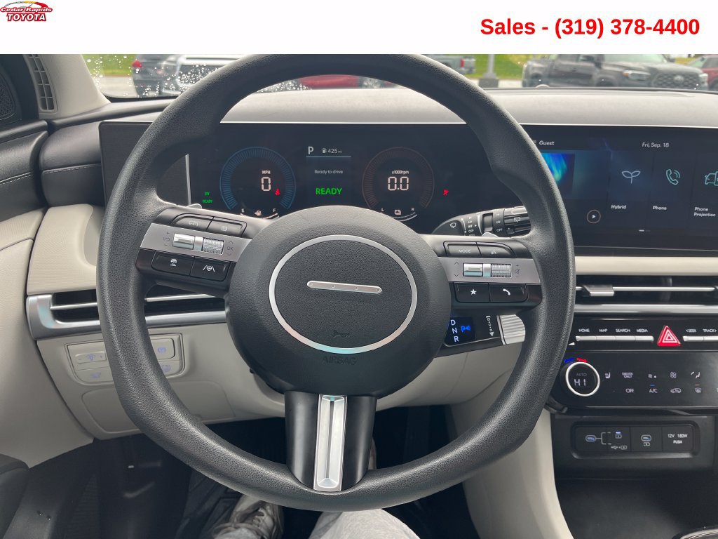 Used 2025 Hyundai Tucson Blue AWD/4WD image 16