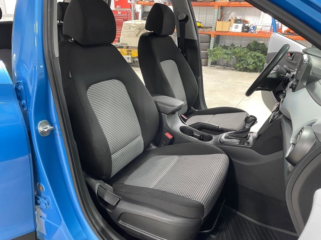 Used 2020 Hyundai Kona SE image 23
