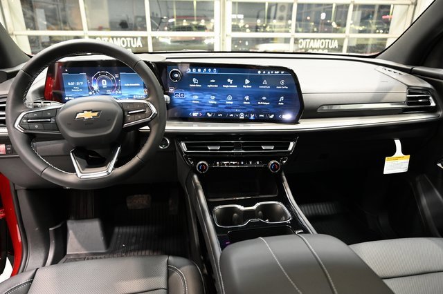 New 2026 Chevrolet Traverse LT w/ Sun and Wheel Package image 13