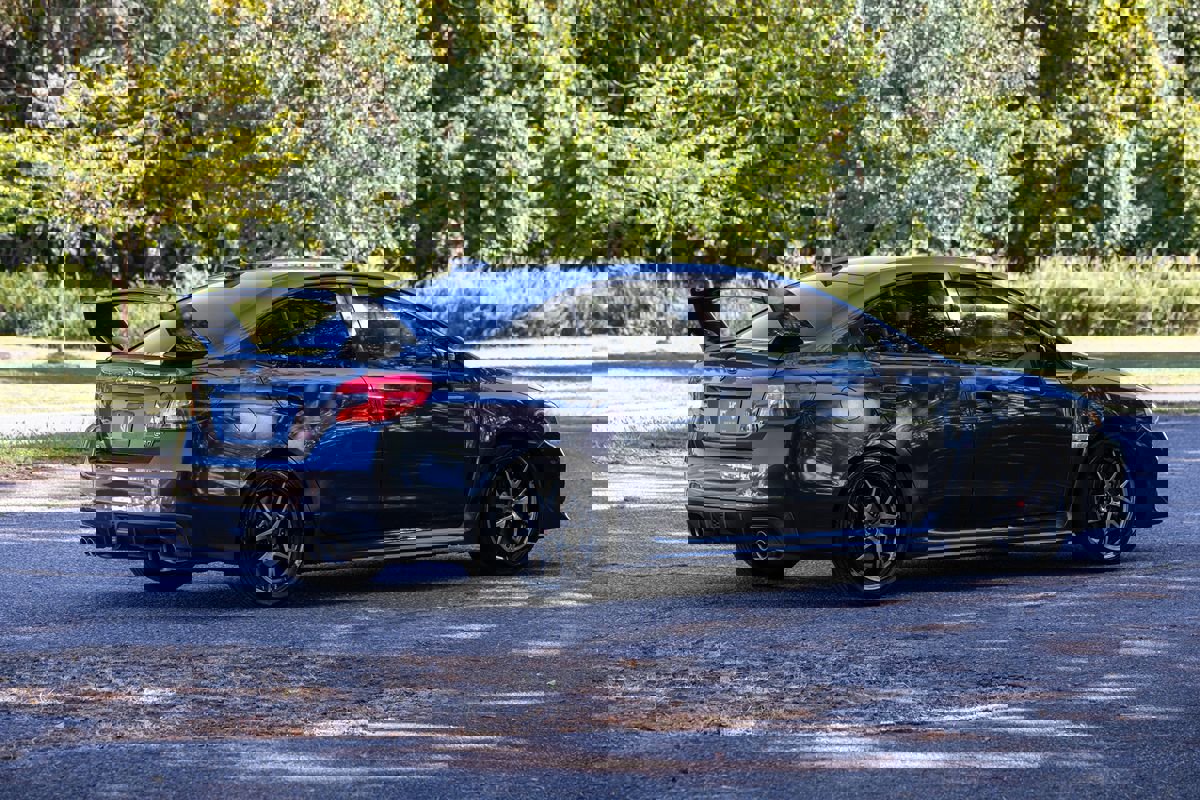 Used 2015 Subaru WRX STI Limited image 3