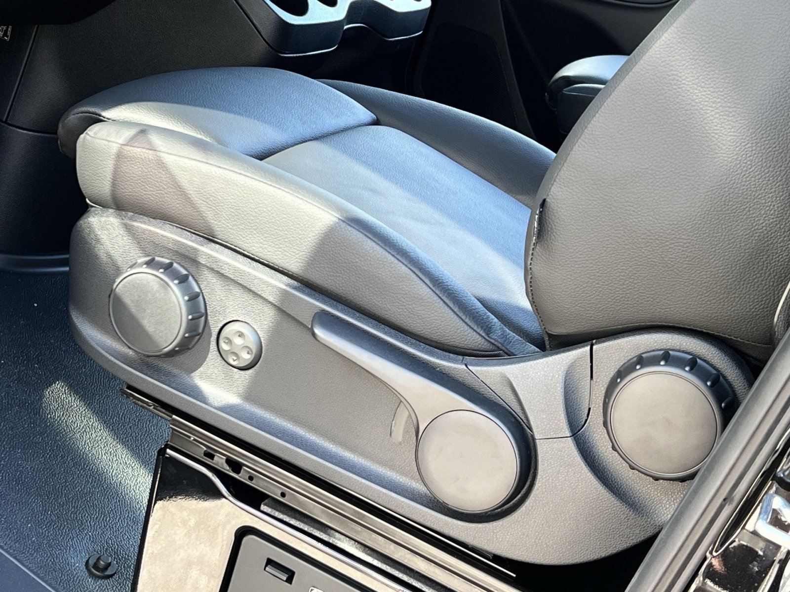 New 2025 Mercedes-Benz Sprinter 2500 image 12