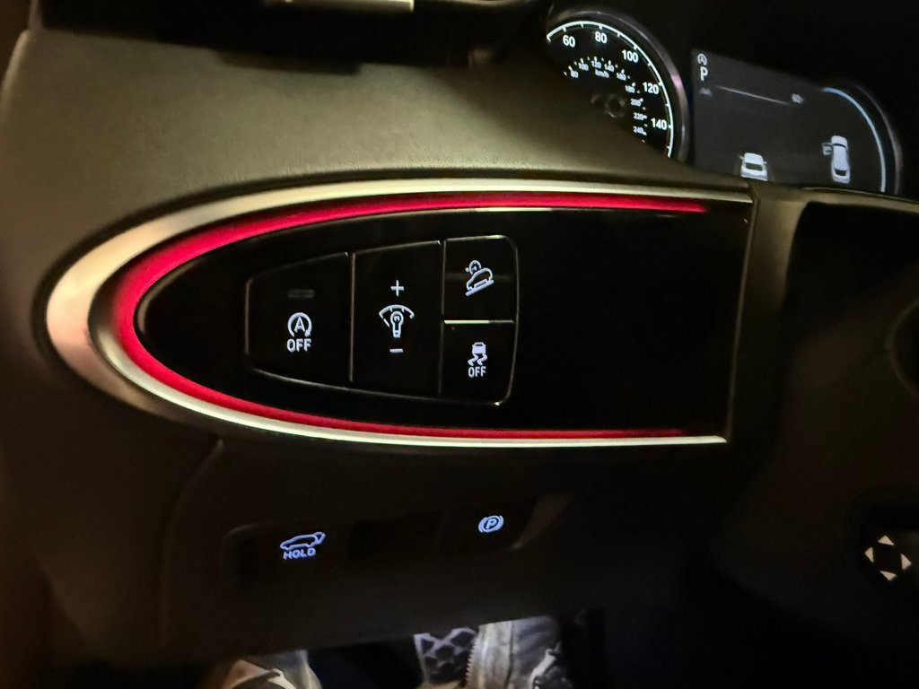 Certified 2022 Genesis GV70 2.5T w/ Sport Prestige Package image 39