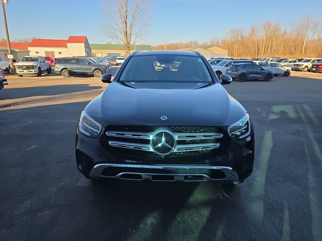 Used 2022 Mercedes-Benz GLC 300 4MATIC image 3
