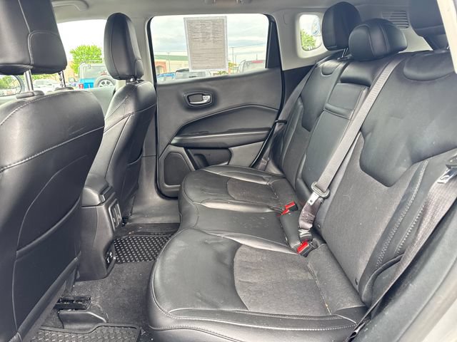 Used 2019 Jeep Compass Latitude AWD/4WD image 25