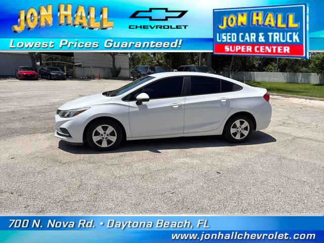 Used 2017 Chevrolet Cruze LS FWD image 3