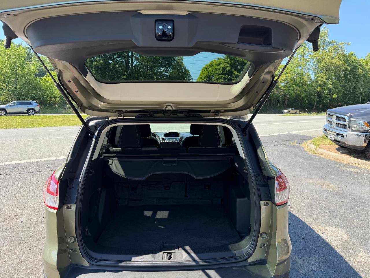 Used 2013 Ford Escape SE AWD/4WD image 25