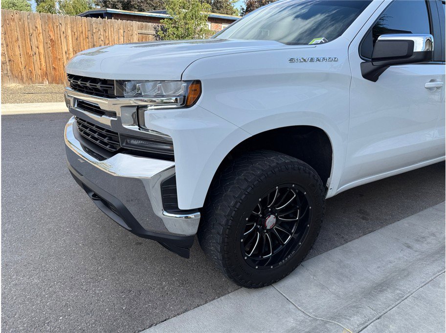 Used 2021 Chevrolet Silverado 1500 LT w/ Bed Protection Package image 43